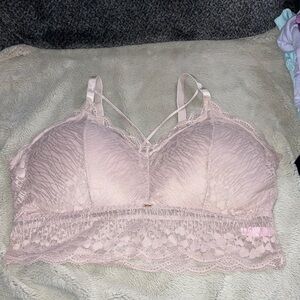 Elegant Lace Trim Bralette in Soft Pink